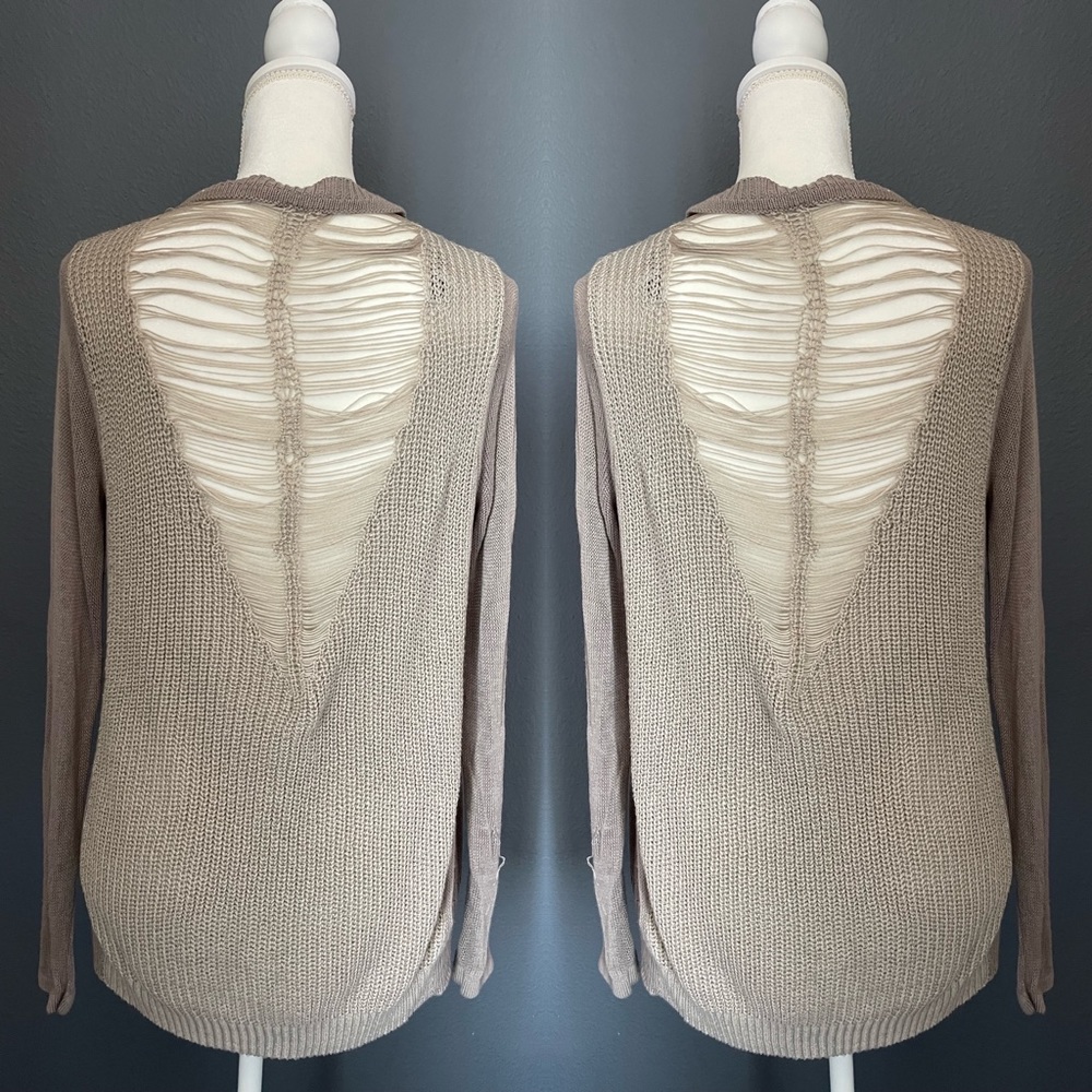 Beige brown long sleeve sweater with ripped style in the back size M
